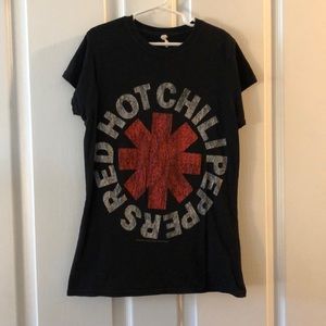 Women’s Red Hot Chili Peppers Tee Small